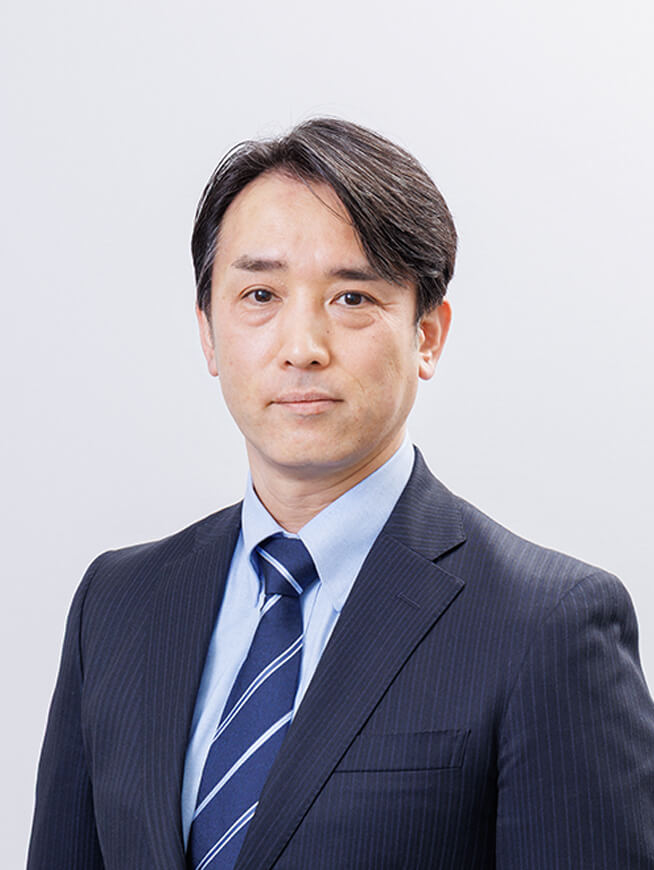 総務法務担当執行役員　桑野 納